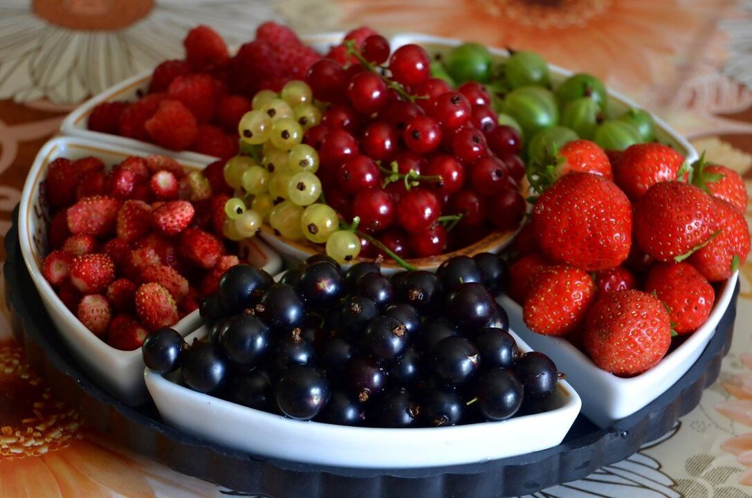 frutas y bayas para potencia